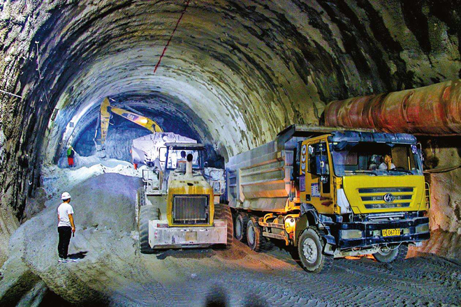 �����ھ��I��